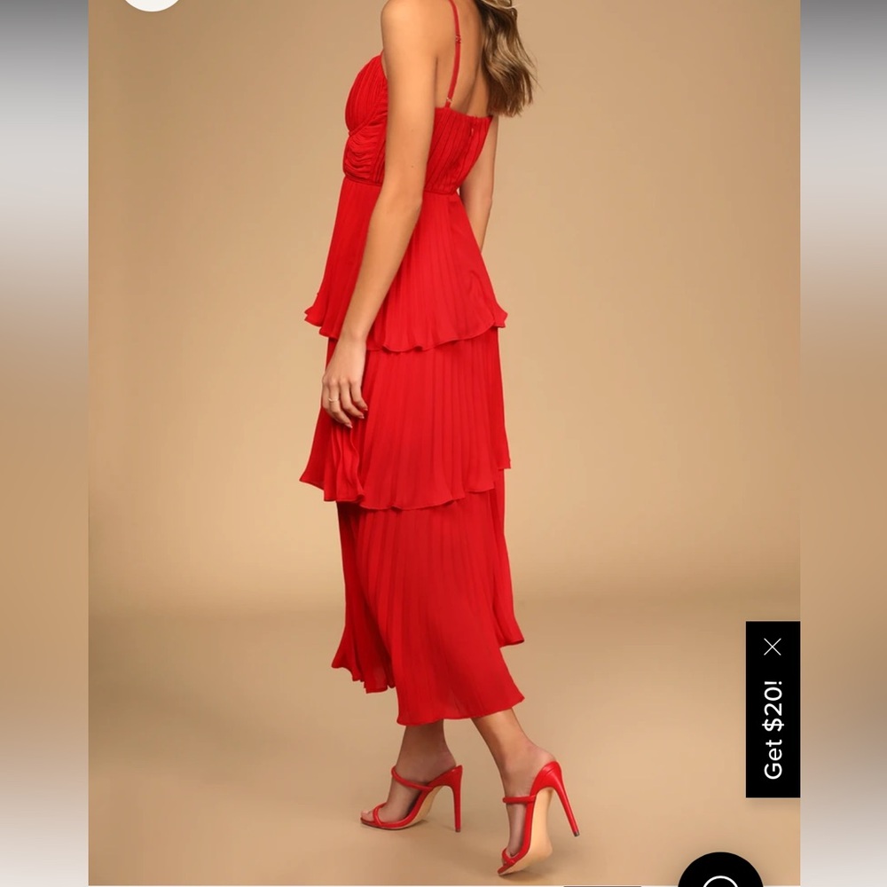 Lulus red tiered midi dress